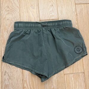 Roxy womens board shorts green size S dolphin hem swim‎ shorts